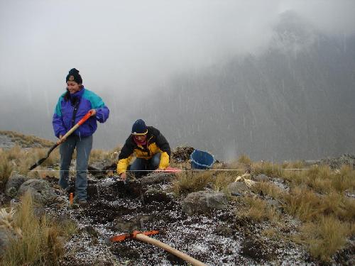 Alumnas de arqueología de la Escuela Nacional de Antropología e Historia